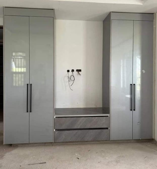 Kitchen & Wardrobes - Image 2