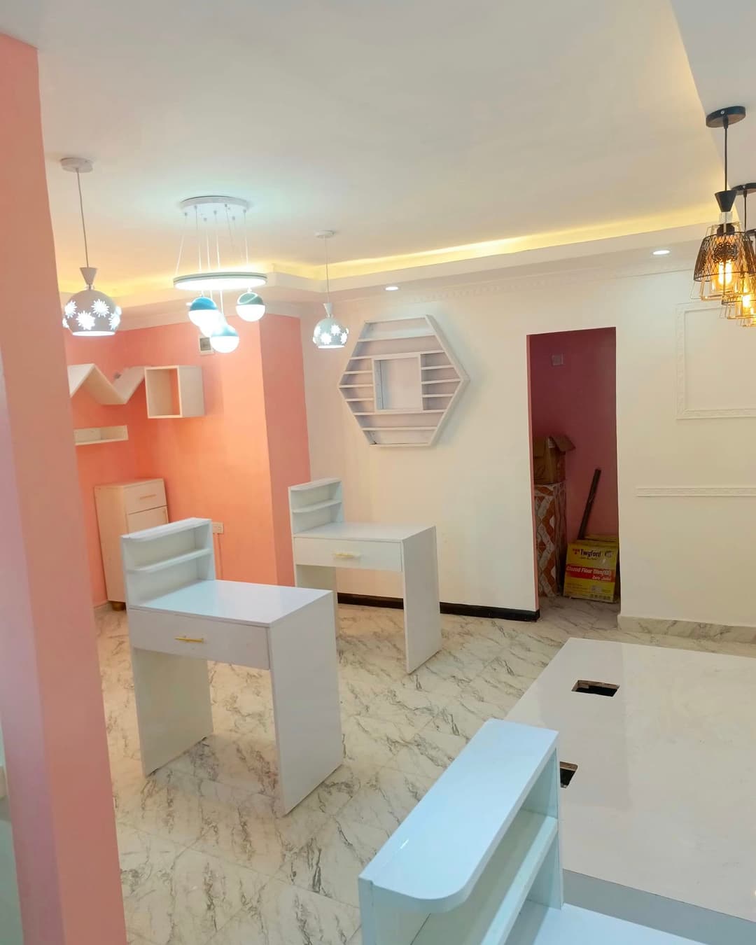 Salon & Spa Interiors - Image 4