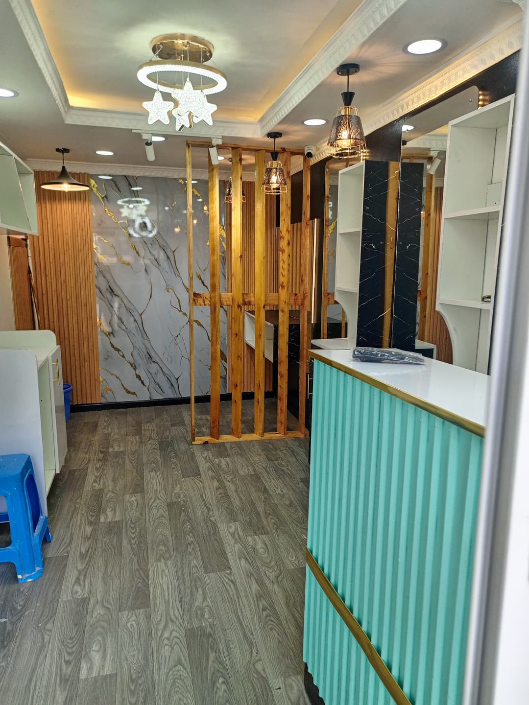 Salon & Spa Interiors - Image 5