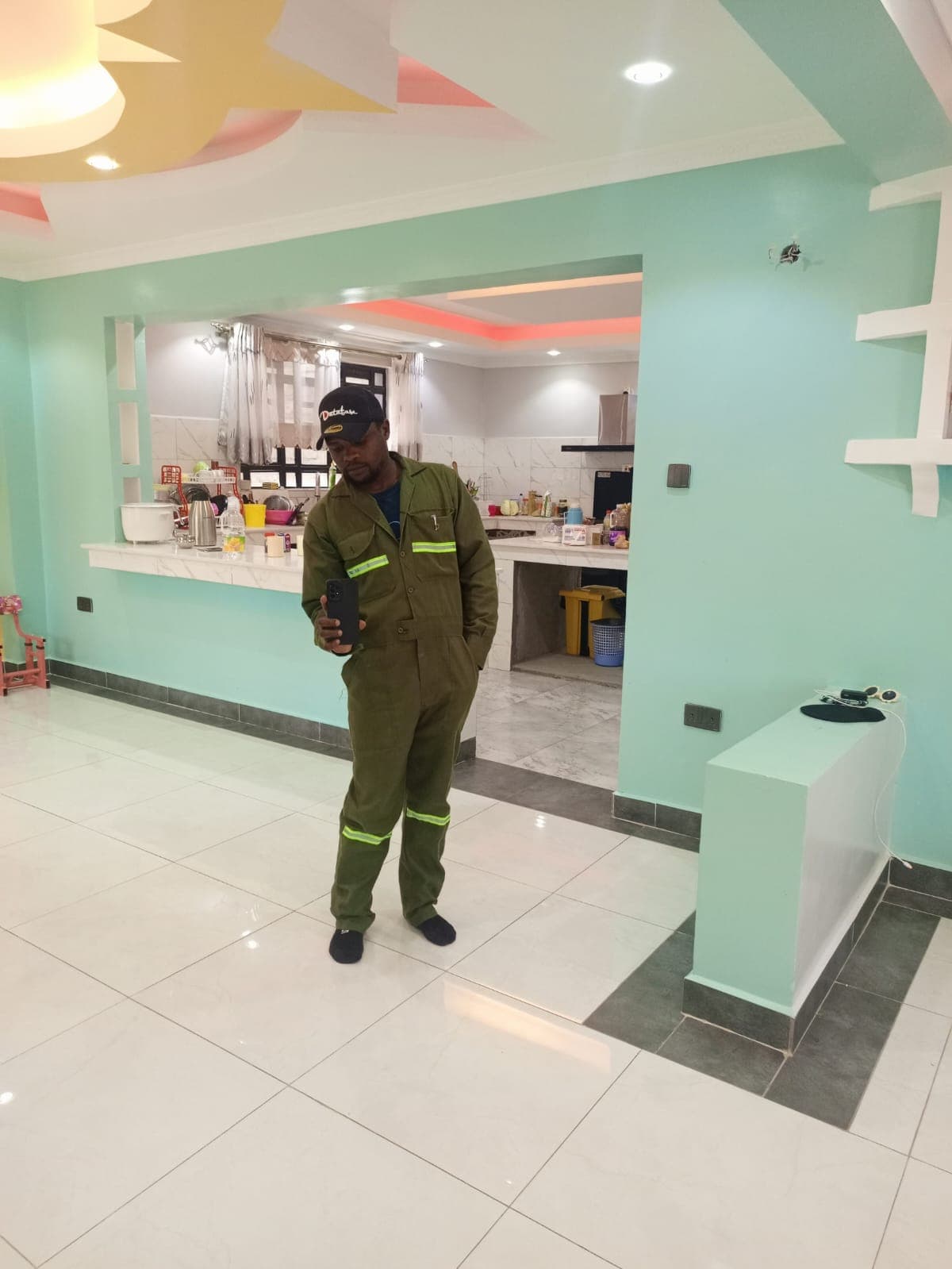Kitchen in Mlolongo - View 11