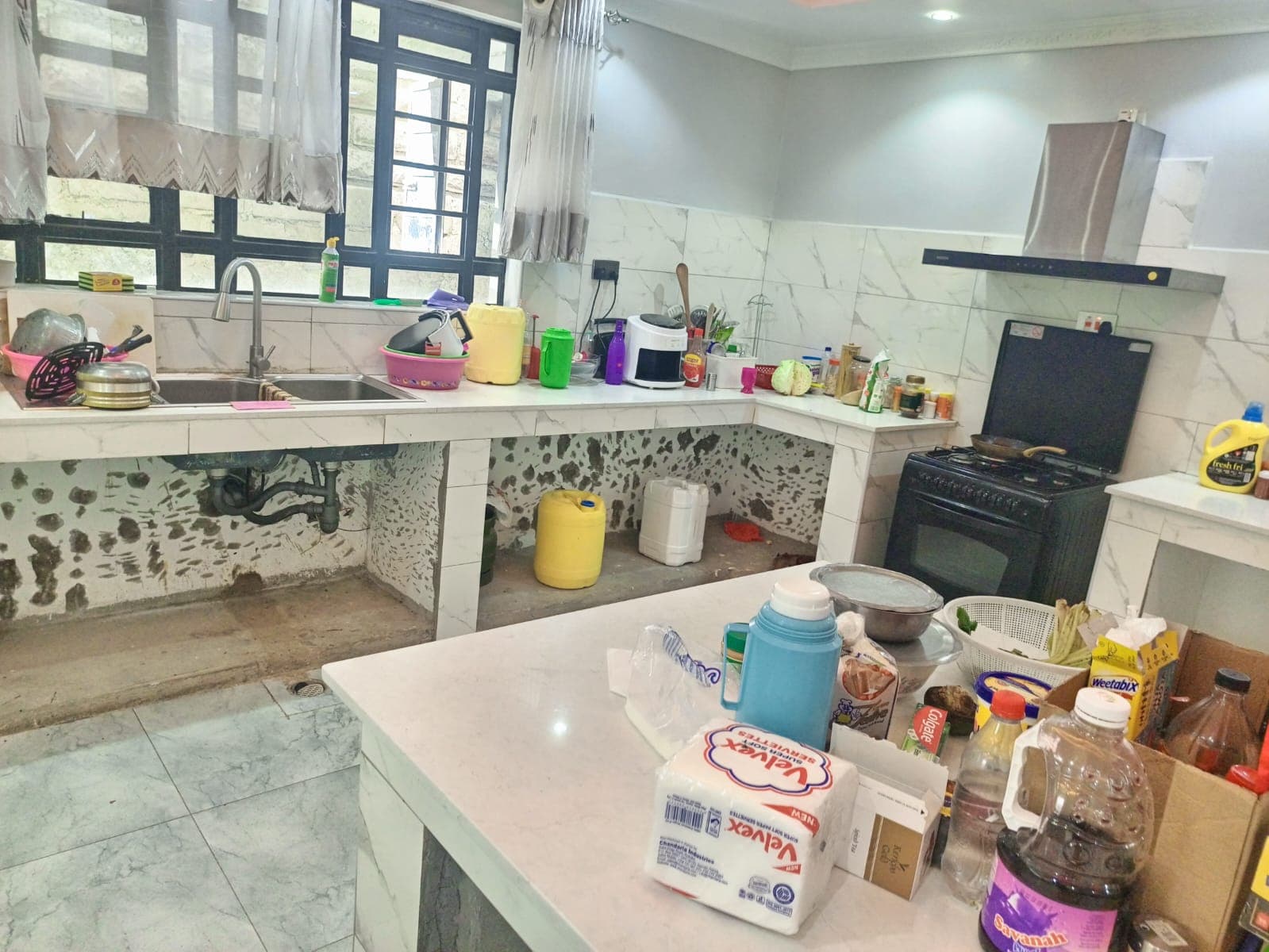 Kitchen in Mlolongo - View 13