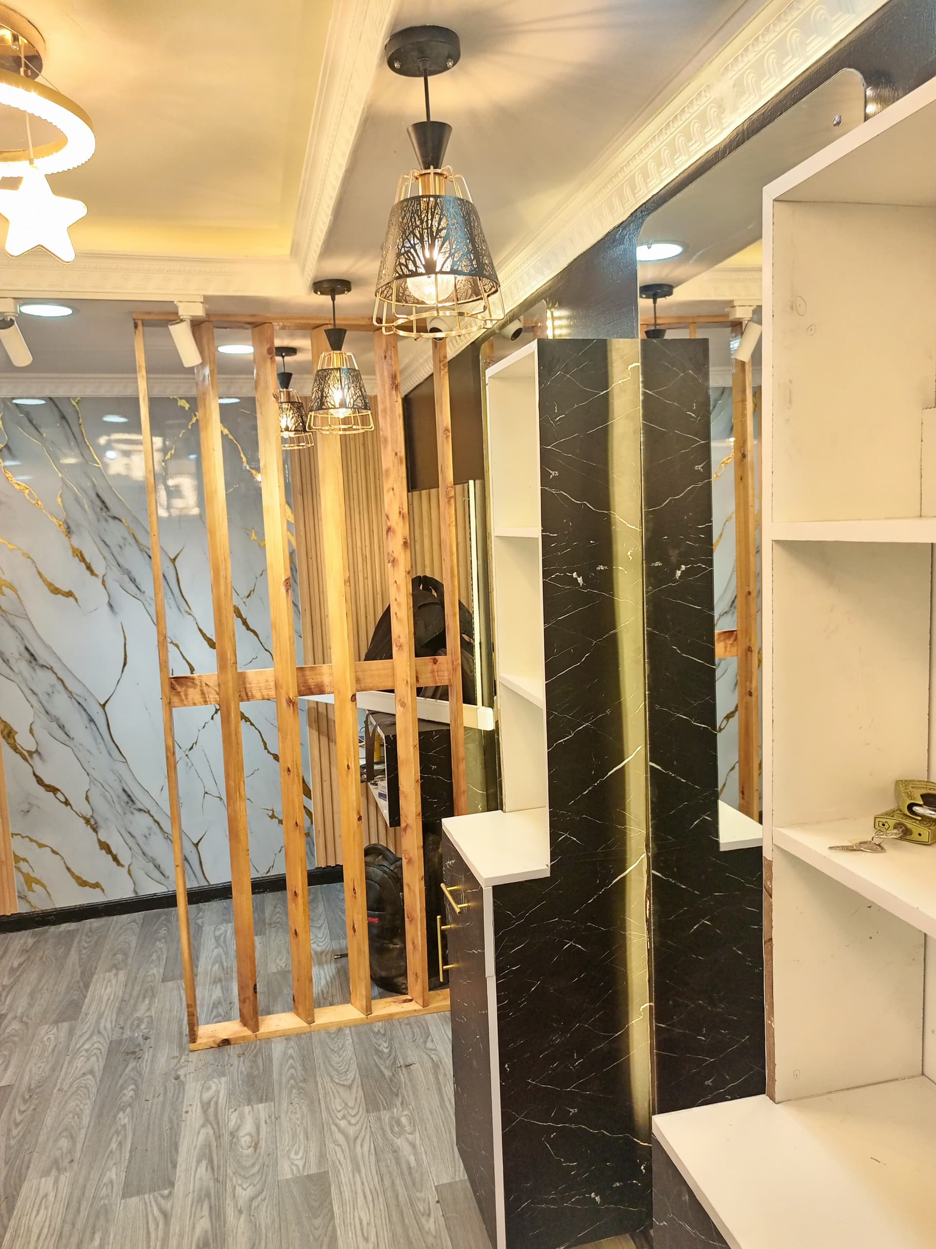 Tyrese Barbershop - View 18